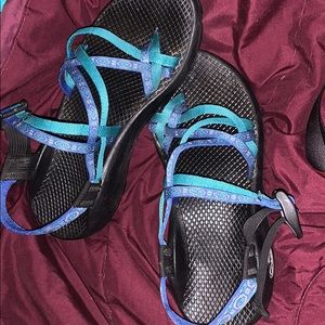 chaco shoes